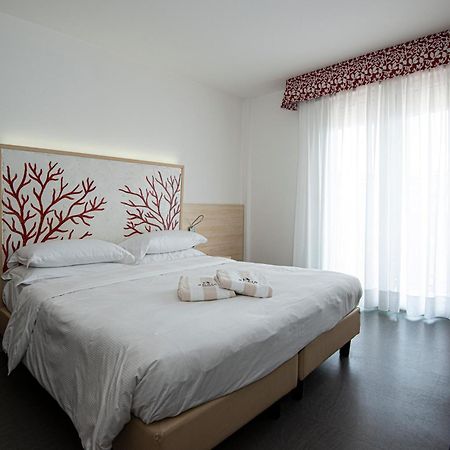 Hotel Savoy กาออร์เล ภายนอก รูปภาพ