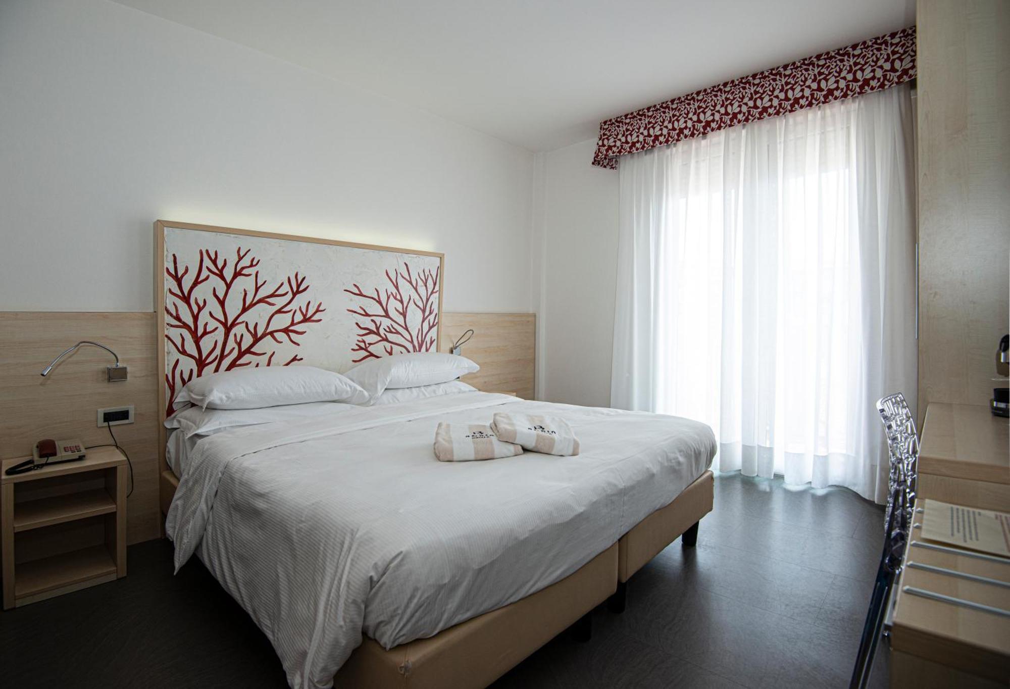 Hotel Savoy กาออร์เล ภายนอก รูปภาพ