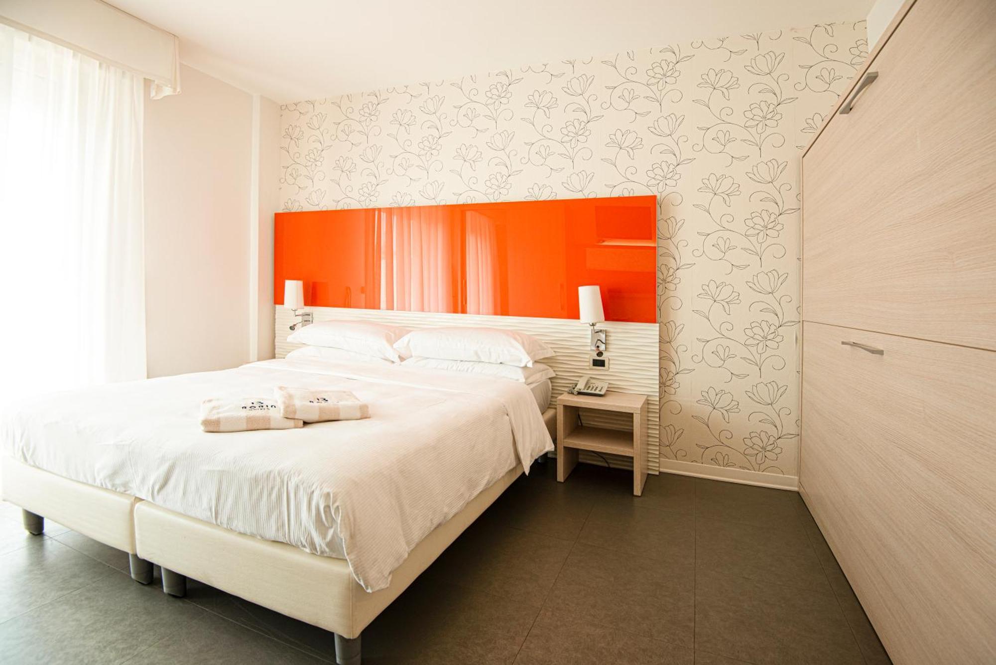 Hotel Savoy กาออร์เล ภายนอก รูปภาพ