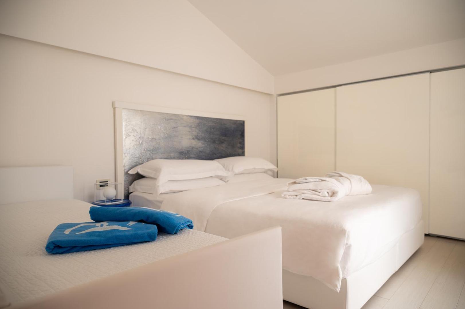 Hotel Savoy กาออร์เล ภายนอก รูปภาพ
